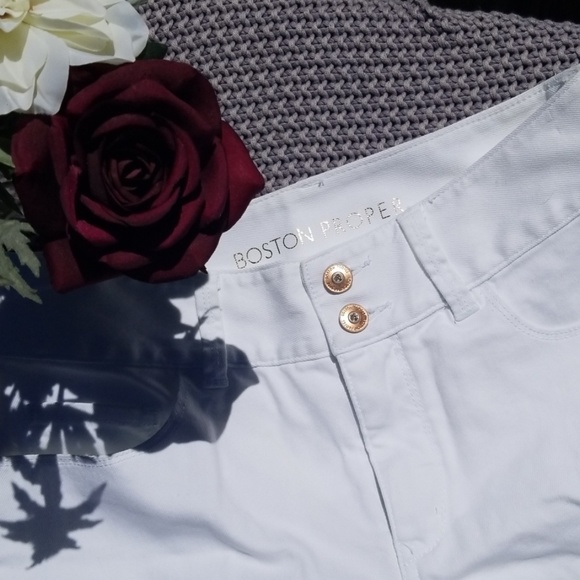 Boston Proper Pants - Boston Proper Jean shorts